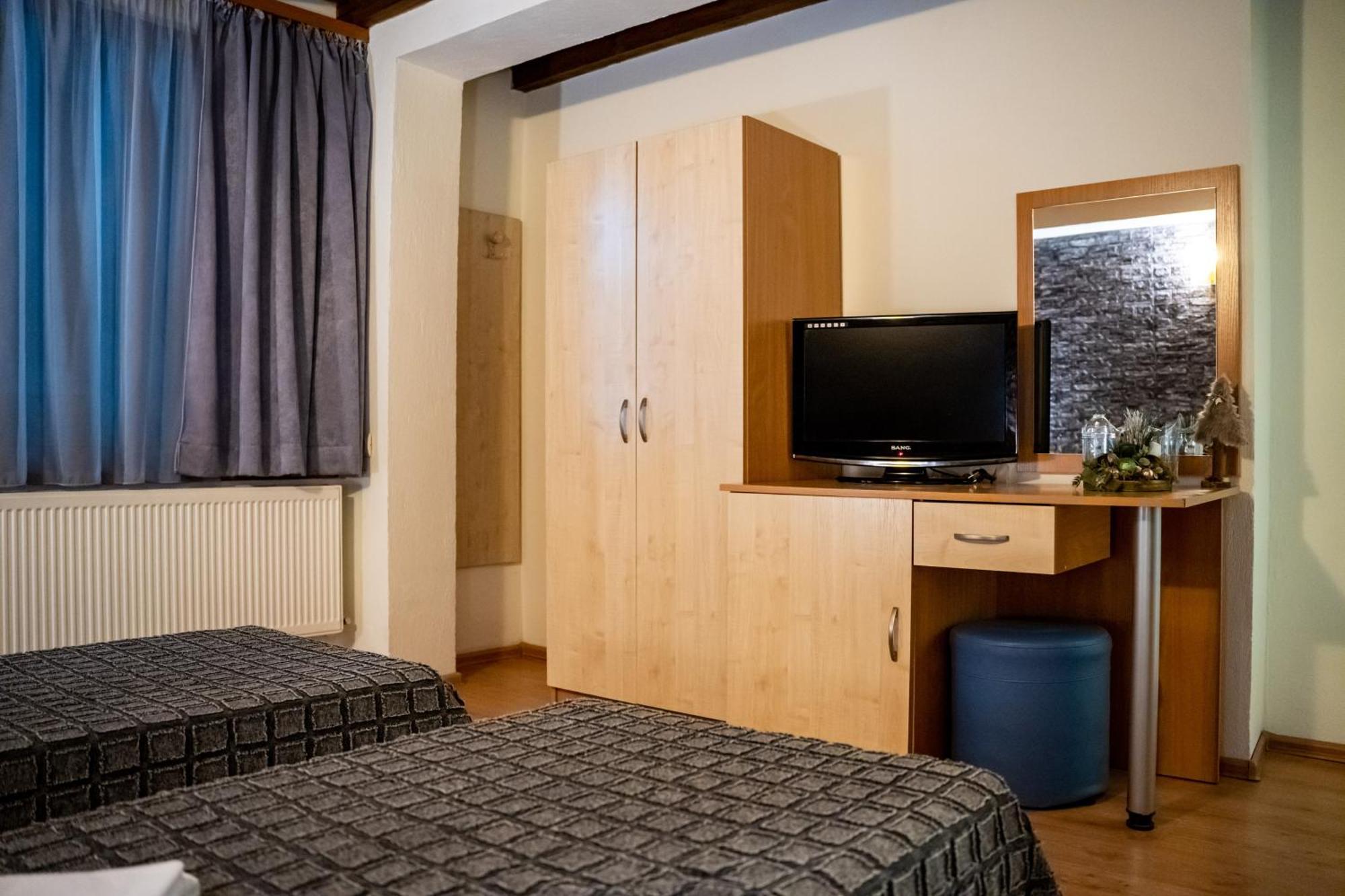 Matsurev Han Bansko Luaran gambar